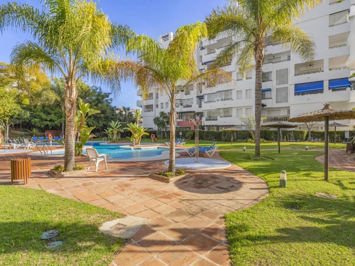 De 2 En Medina Garden Apartemen